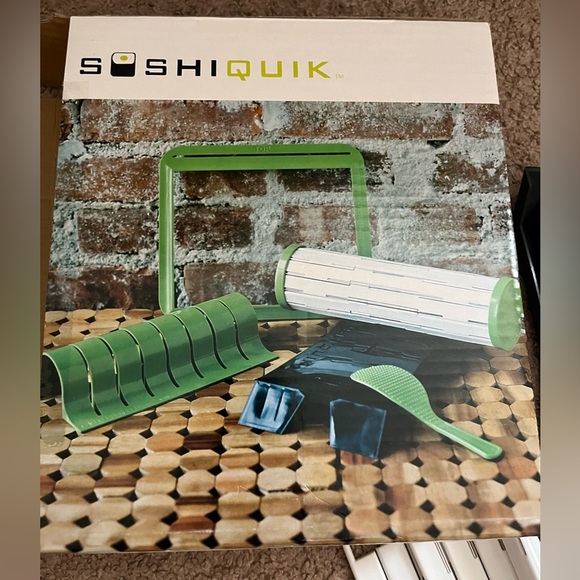 SushiQuik - Picture 1 of 5